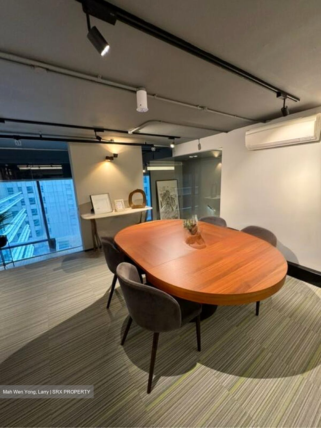 Tahir Building (D1), Office #473569521